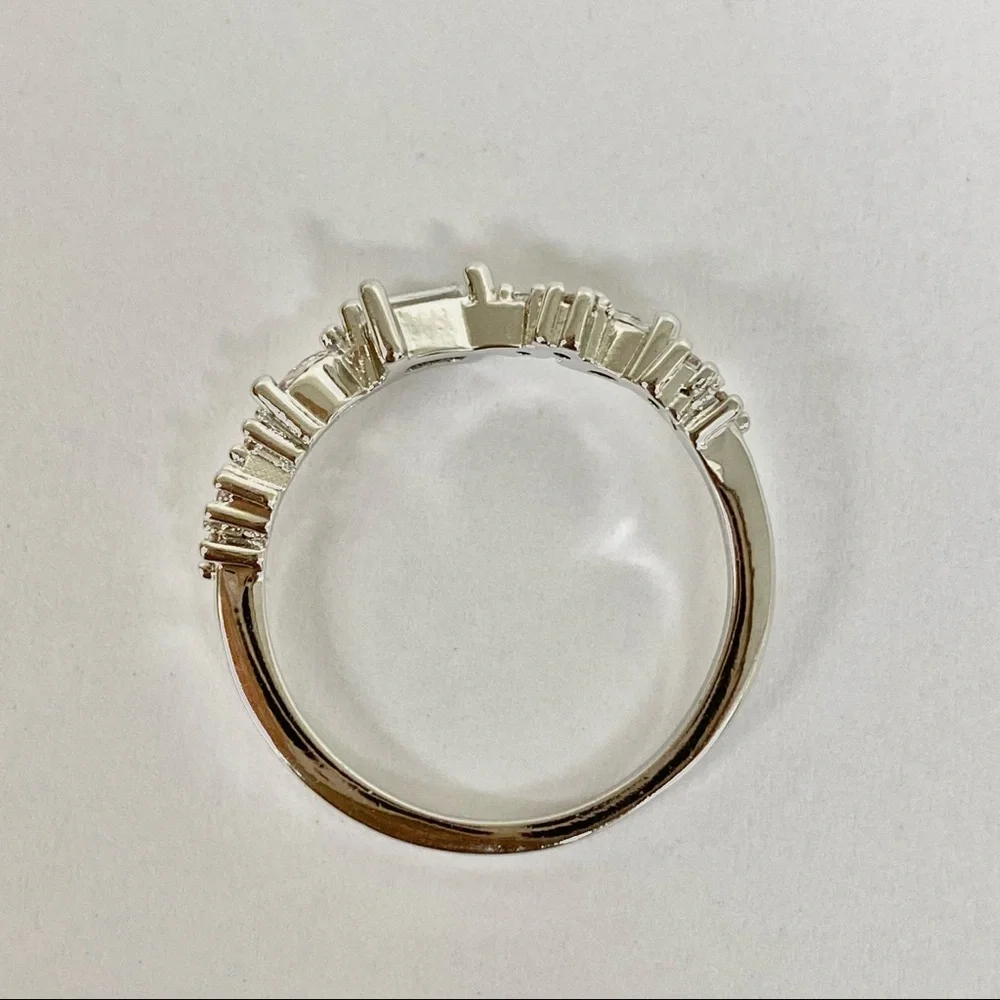 Grand Baguette Marquise Crystal Dainty SILVER Ring - Picture 3 of 5